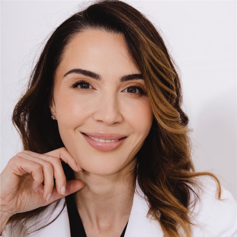 Dr. Larisa Pfahl