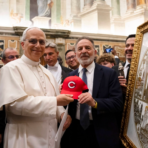 Thomas Abraham ’71 Represents Columbus Spirit in Meeting With the Pope