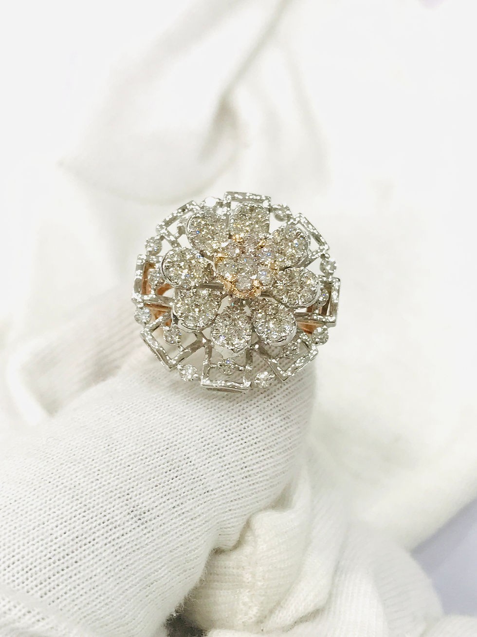 Thumbnail: Rose Gold Diamond Ring_4