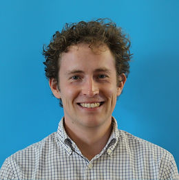 Vanessa Leung - Small_edited.jpg