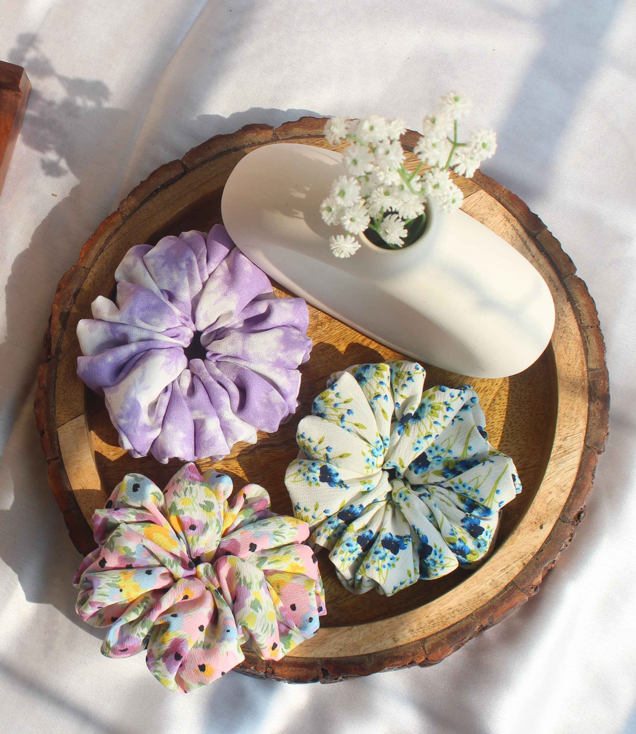 Pack of 3 matt shades scrunchies