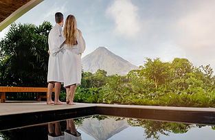 Tabacon-Honeymoon Suite Plunge Pool-7_edited.jpg
