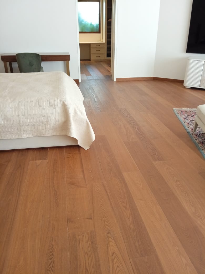 Moisture-Stable Walnut Laminate installation by Living Spaces