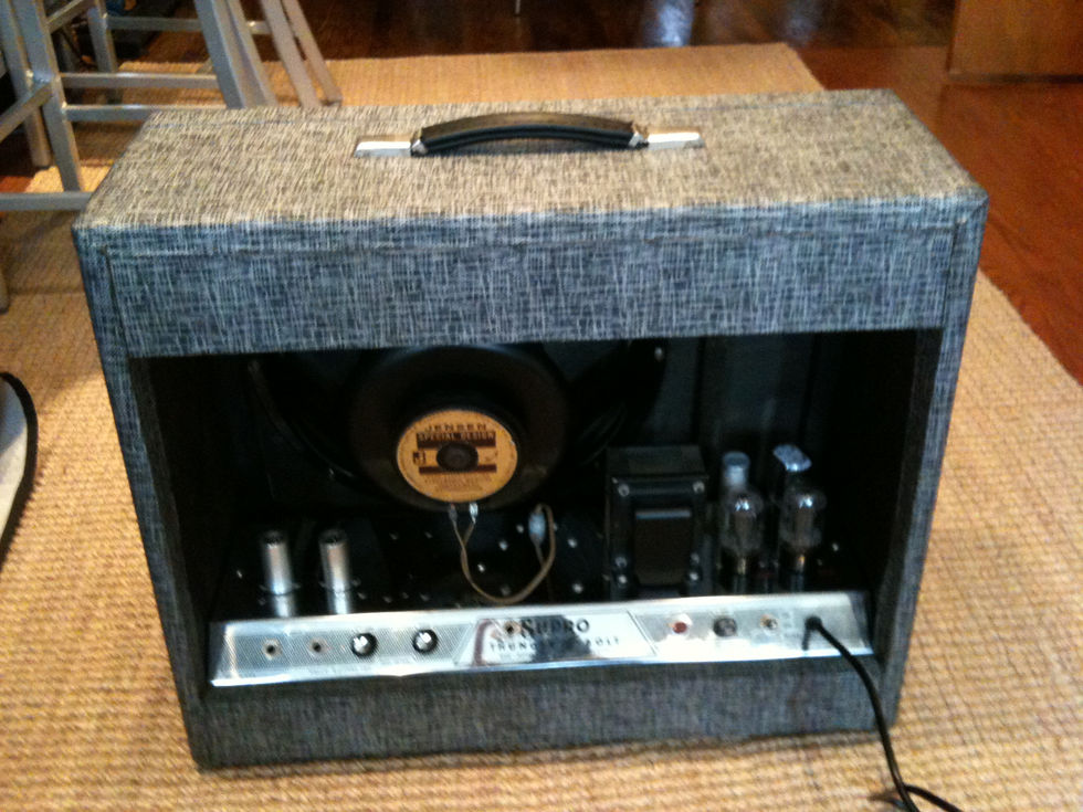 1965 Supro Thunderbolt back