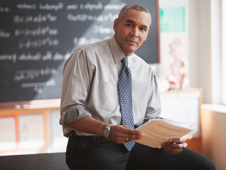 Sirvan estas líneas de homenaje y memoria