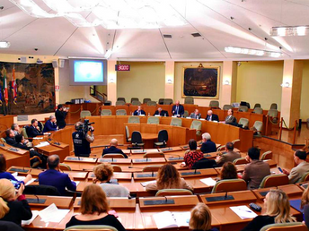 La Lega della Regione Piemonte vuole il crocifisso nell’aula del consiglio e i consiglieri citano il
