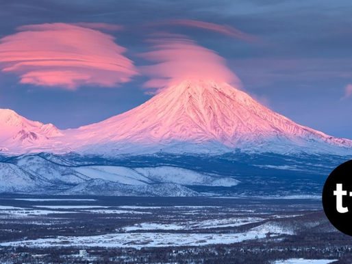 Kamchatka Volcano Ejects 3-KM Ash Column