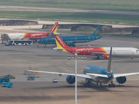 ベトナムの空港に駐機する航空機（写真：VnExpress）