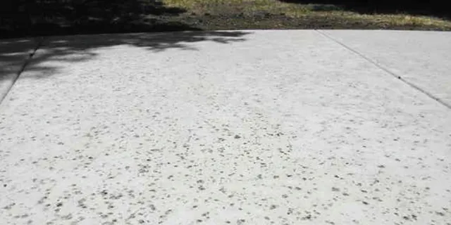 Example: Coloured & textured concrete path