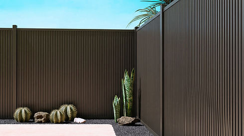 modenryard-fire-resistant-steel-fence.png