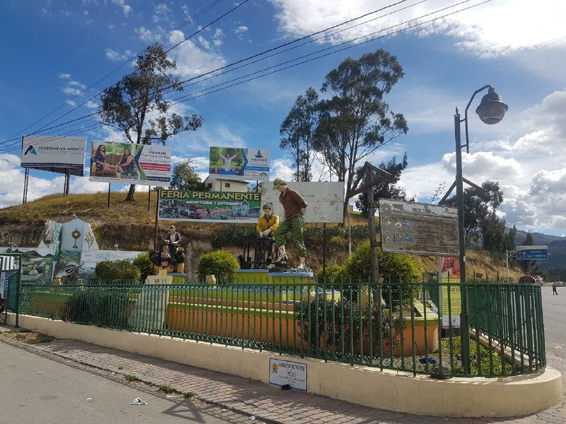 MONUMENTO AL ALFARERO