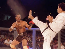 The first ever UFC fight: Royce Gracie vs Art Jimmerson