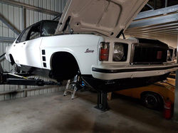 1976-Holden-HX-Monaro-GTS-Sedan-White-Cotillion (45)