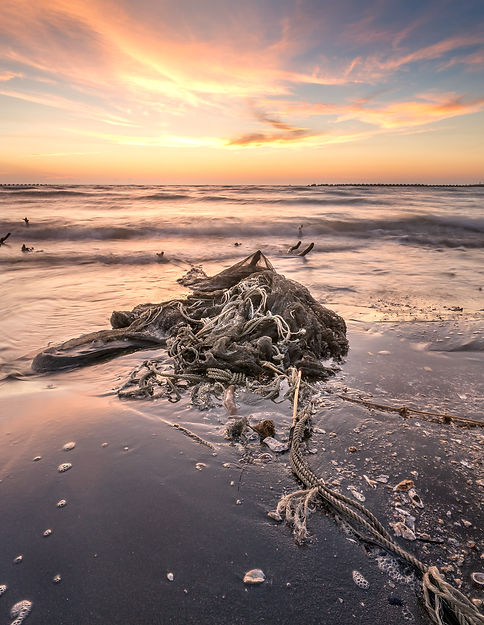 台灣海岸, 海洋垃圾, 廢棄漁網, 繩索, 海洋汙染, 塑膠碎片, 塑膠微粒