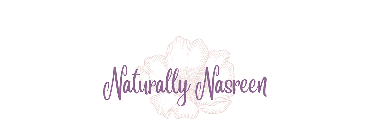 Naturally Nasreen logo-2.png