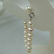Thumbnail: Refined Pearl Bracelet 8mm Pearls
