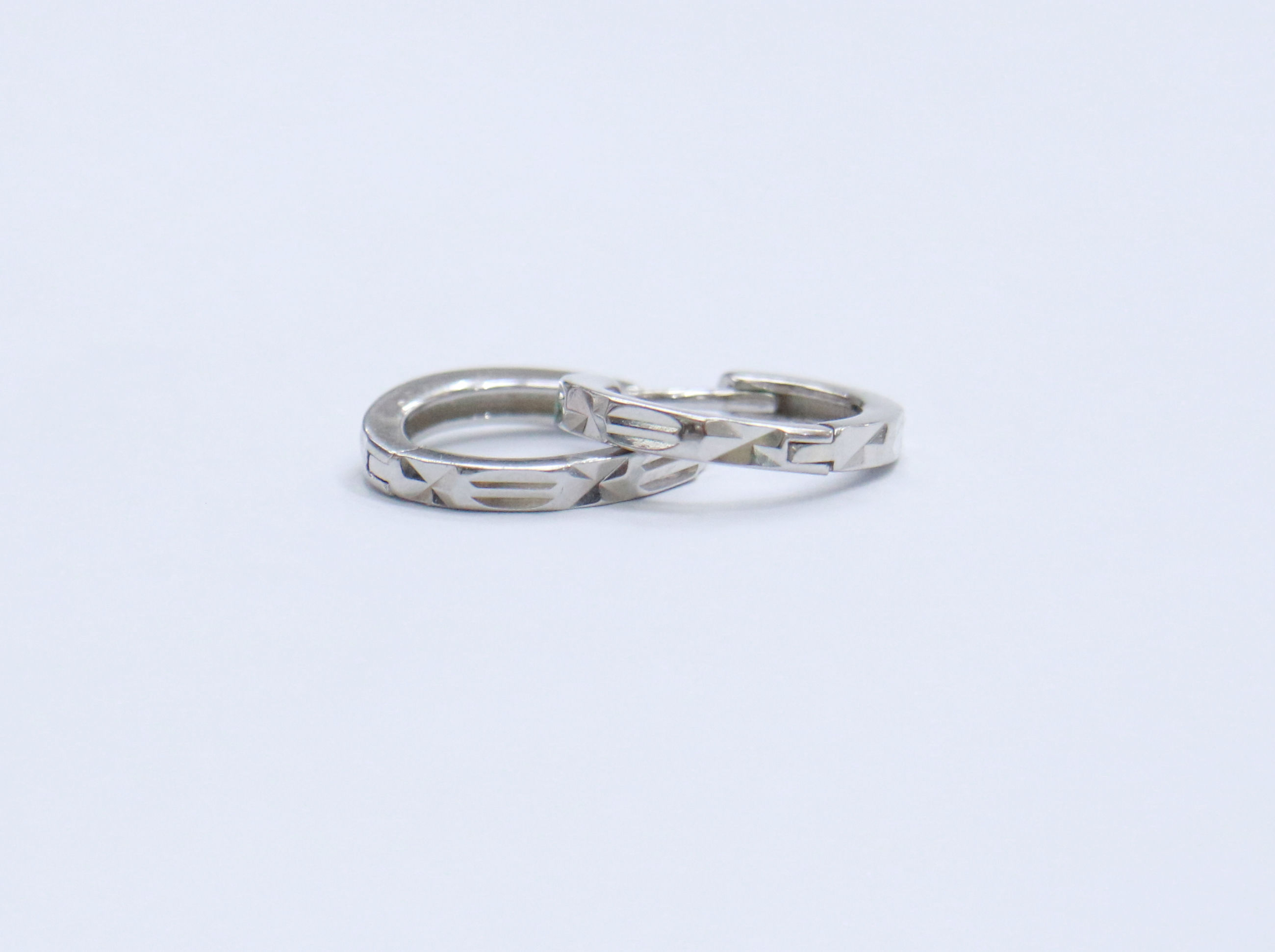 Geometric Whisper Hoop Collection - Faceted Rhythm Hoops (Y-ER043)