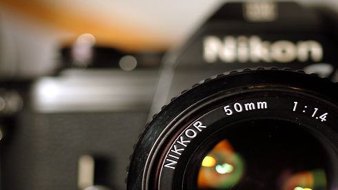cameras nikon camera le.jpg
