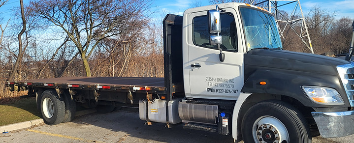 Independent flatbed carrier offering dedicated transport and logistics services across Ontario.