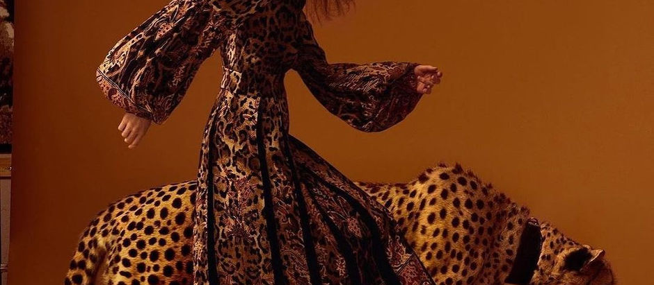 Julia Hafstrom for @harpersbazaarturkiye - ISSUE Dec. 2017. By @kristianschuller 🐆