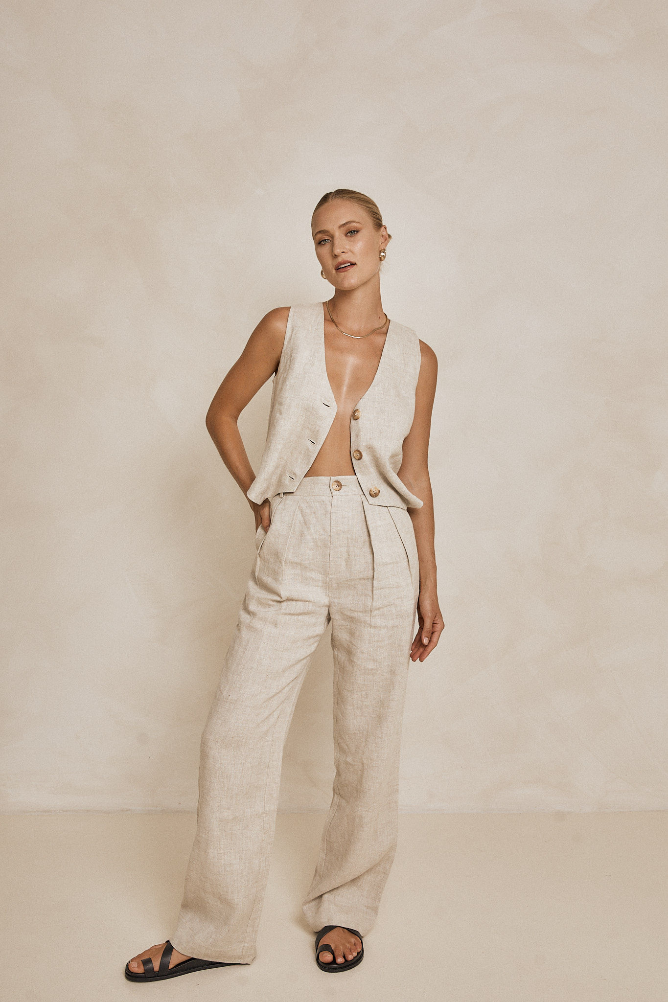 Pleated Zip Trousers