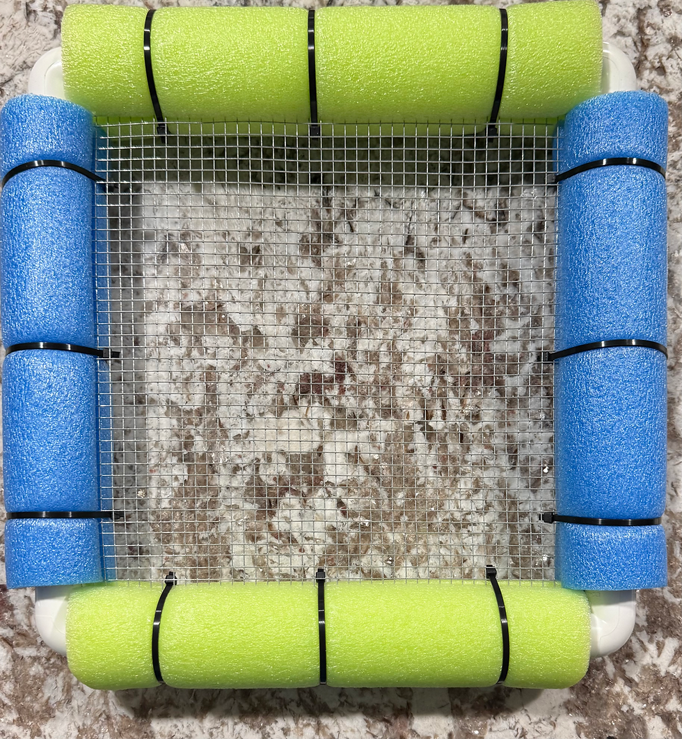 Thumbnail: 14" X 14" Floating Sifter