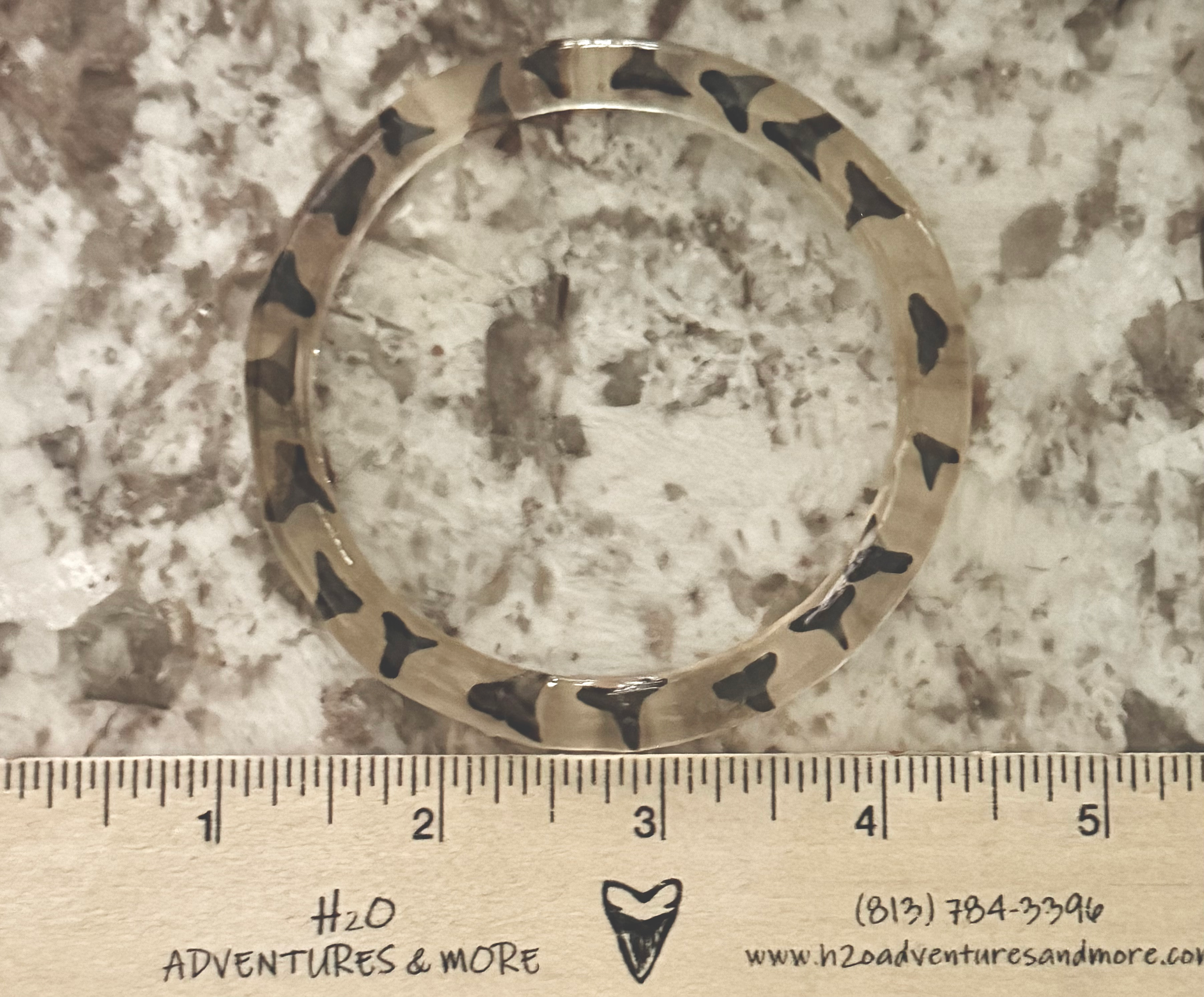 Shark tooth resin bangle
