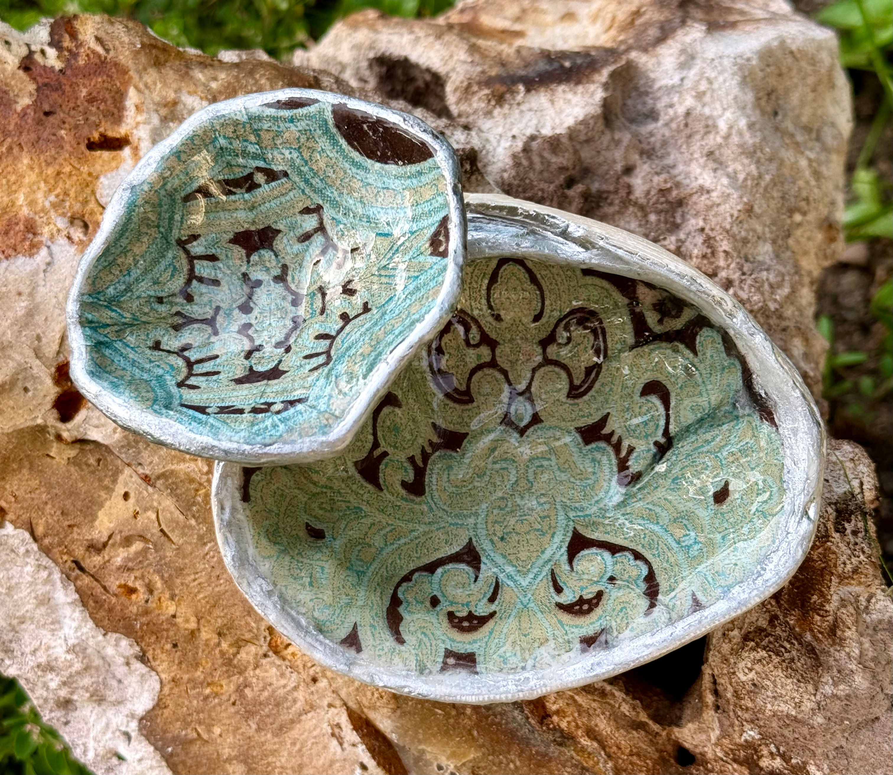 Double Oyster /Clam Trinket Trays