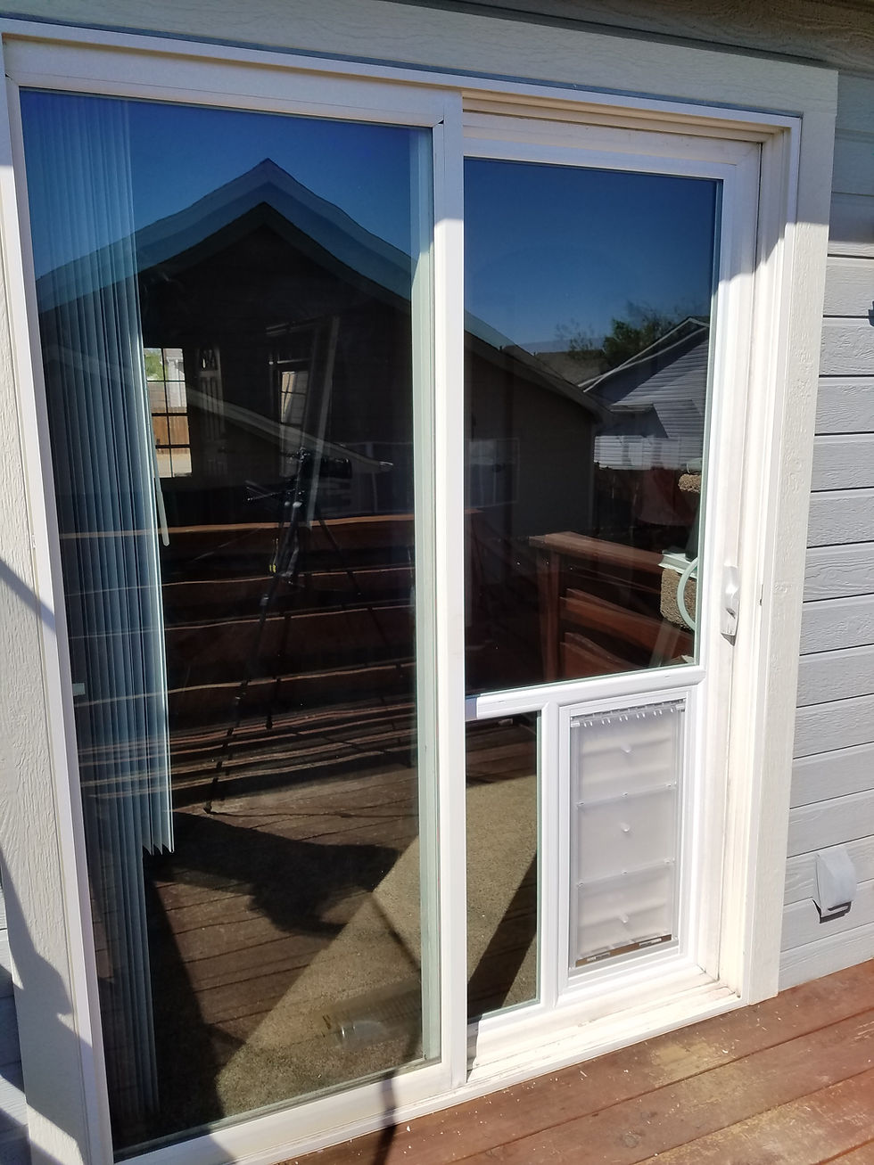 In Glass Pet Door Insert for Patio doors