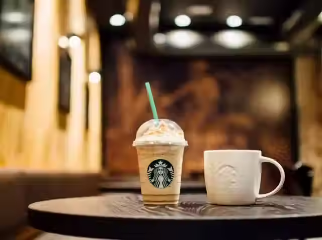 starbucks.avif