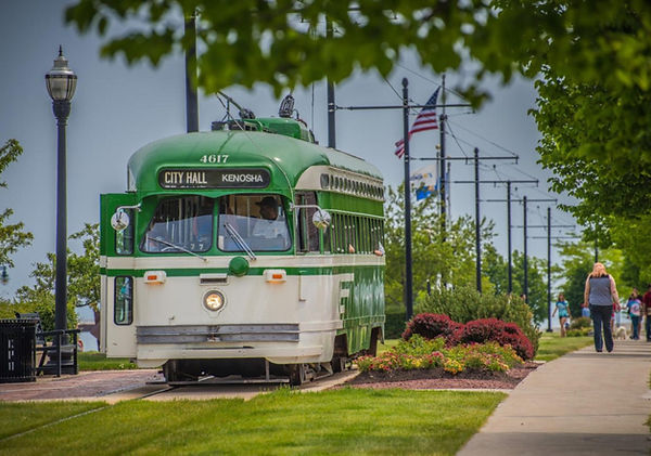 Kenosha-Electric-Streetcars-2.jpg