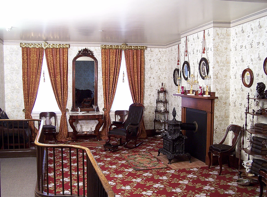 Lincoln parlor.webp
