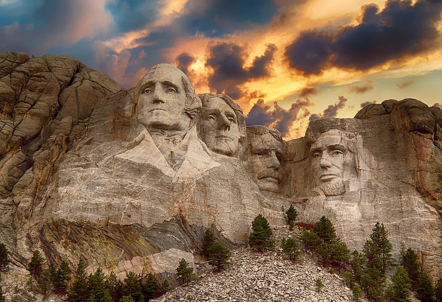 mount-rushmore-2268636_1280.jpg