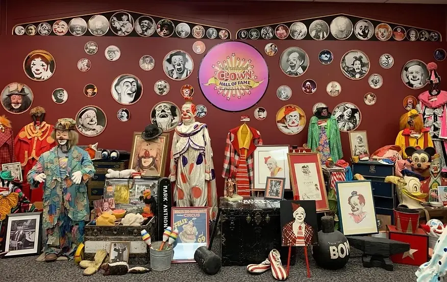 clown museum.webp