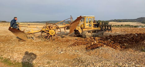 Vau et Clos préparation vigne Tavel - Lirac
