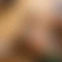 crooked trails silver, silversmith hammering silver at the bench