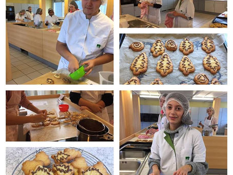 Kerstkoekjes tijdens les voeding