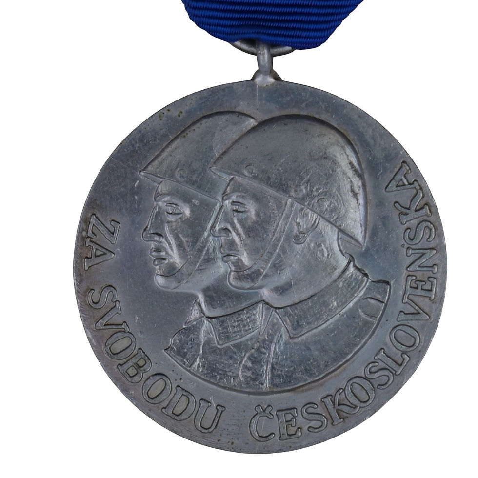 縮圖：Czechoslovakia - Lot of Three WWII & Post-War Medals