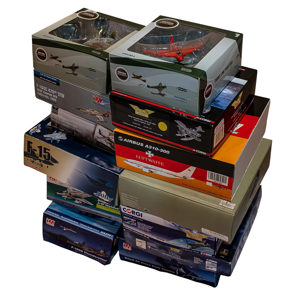 Miniatura: Large Aircraft Diecast Model Collection – 127 Models – Corgi, Hobby Master etc.