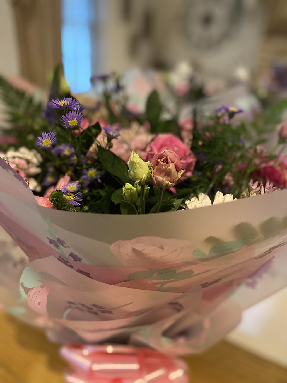 Thumbnail: Hand tied bouquet in water