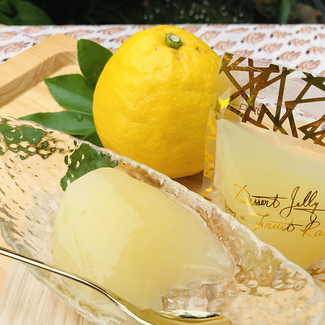 宮崎の雫ゼリー 日向夏 タカラ緑健 日向夏発見0年特設サイト 宮崎の雫ゼリー 日向夏 タカラ緑健 日向夏発見0年特設サイト