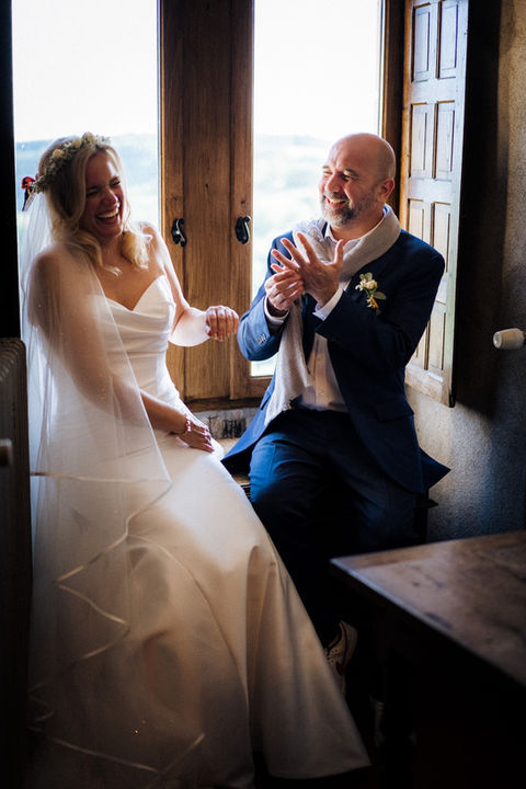 Portrait des mariés à Cahors, reportage de photographe de mariage.