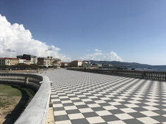 Livorno-schachbrett-pflaster.HEIC