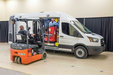 Blattfeder-Verstärkung (Ford Transit)