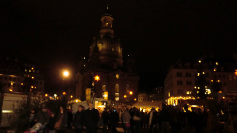 Weihnachtsmarkt in Dresden.-Neustadt