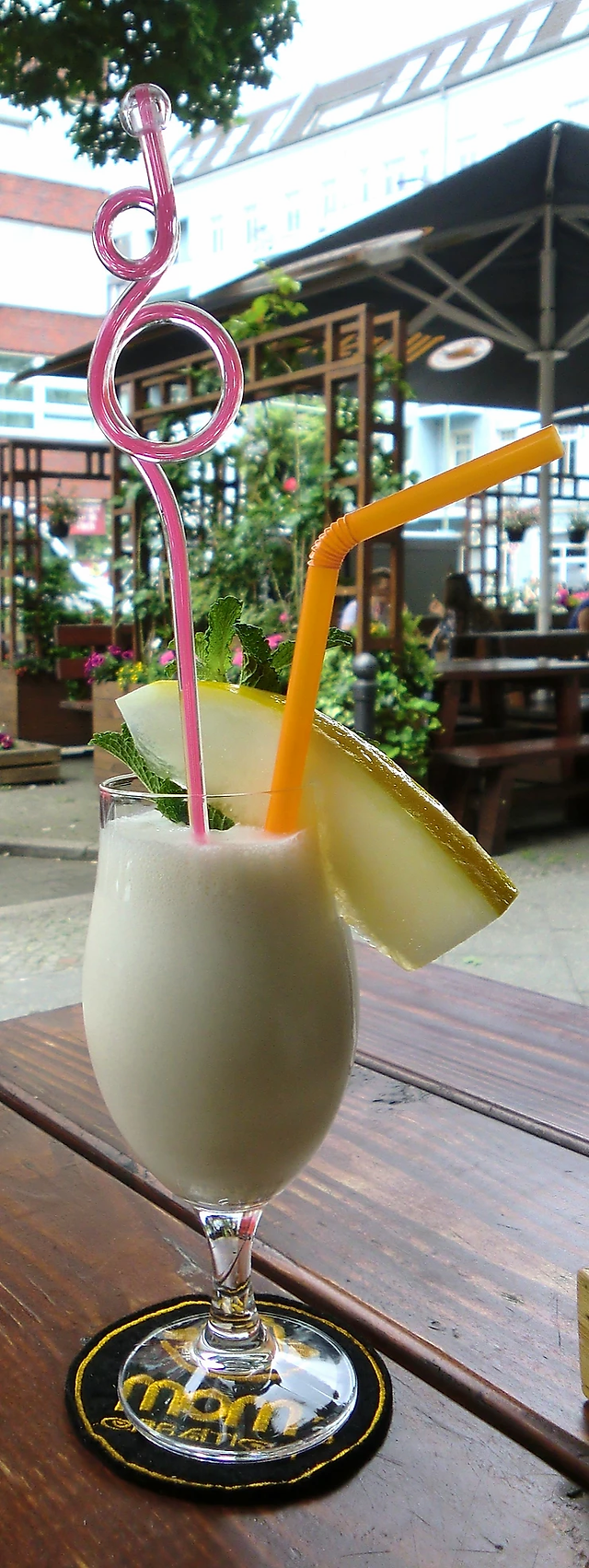 BERLIN. Mom´s Creation - Veganer Lassi