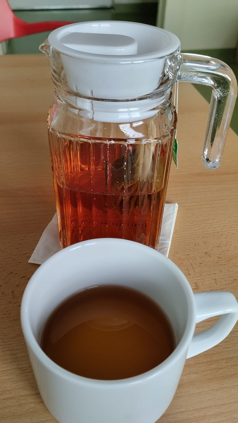 12 von 12: Oktober 2025 - 4 Tage im Schlaflabor. Zwischen den Test gab es Essen und Trinken und man konnte lesen, fernschauen oder was man halt so macht im Krankenhaus. (Bild 11)