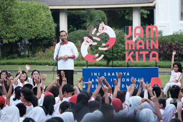 Combantrin Jam Main Kita at Presidential Palace