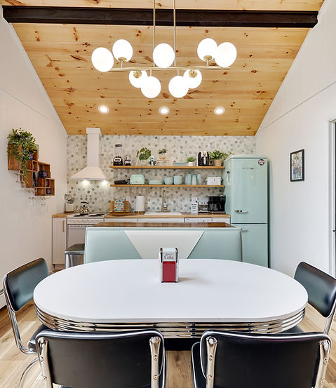 Happy Days Chalet Airbnb