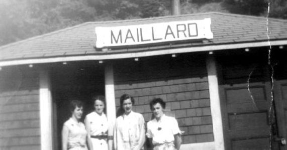 charlevoix-municipalite-petite-riviere-saint-francois/archives-village.jpg